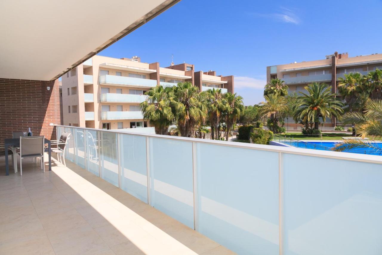 Uhc Spa Aqquaria Family Complex Salou Exterior foto