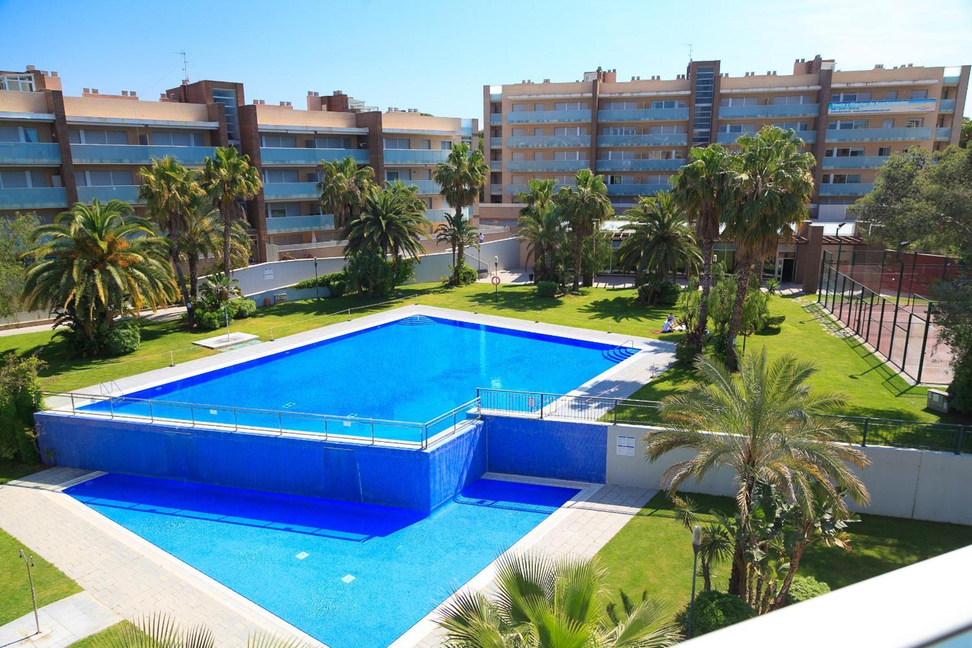 Uhc Spa Aqquaria Family Complex Salou Habitación foto